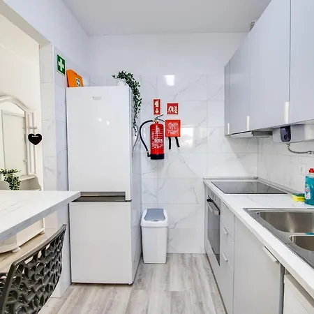 Renovated Oasis Ocean View 1bd Wi-fi 3 Min Lejlighed *