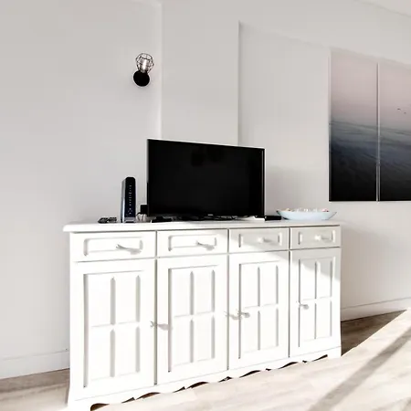 Renovated Oasis Ocean View 1bd Wi-fi 3 Min Apartman *