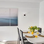 דירה Renovated Oasis Ocean View 1bd Wi-fi 3 Min *